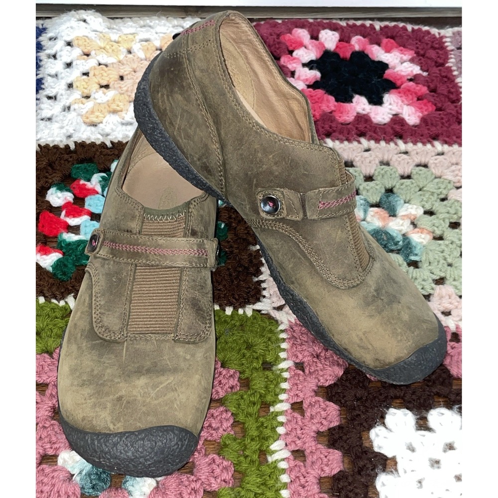 Keen Carlisle Women's Brown Leather Comfort Slip On Flats Loafers Size 8